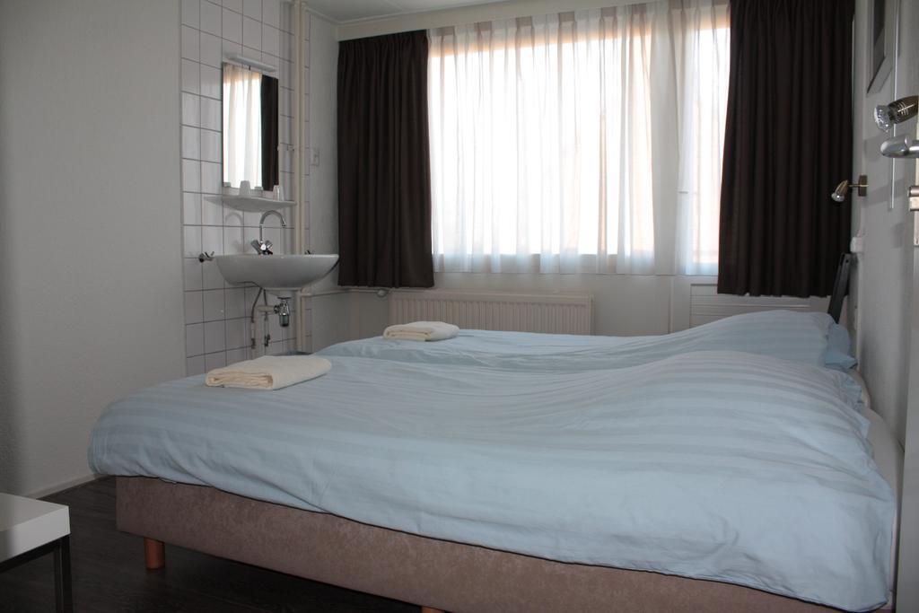 Hotel 'T Meertje Vinkeveen Esterno foto