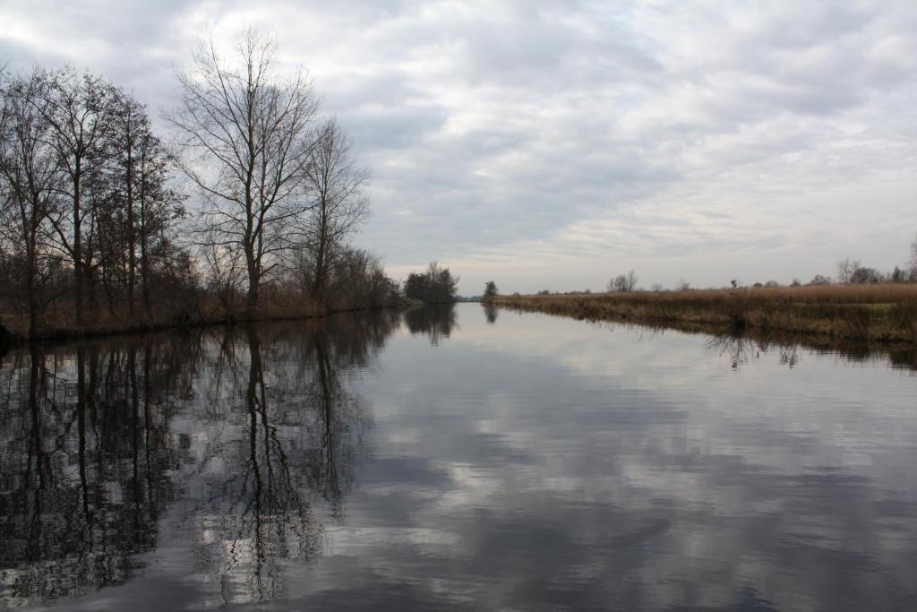 Hotel 'T Meertje Vinkeveen Esterno foto
